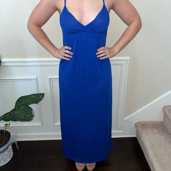 ⭐️SALE⭐️ Blue maxi dress - Picture 2 of 6